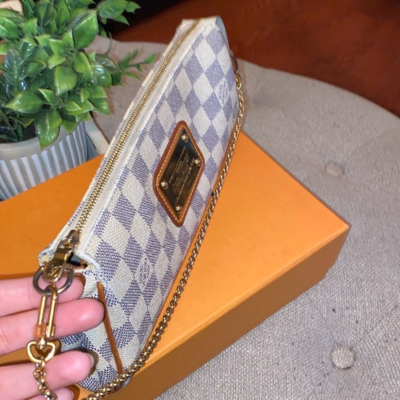 Louis Vuitton Damier Azur Eva Clutch & crossbody bag - Picture 9 of 16